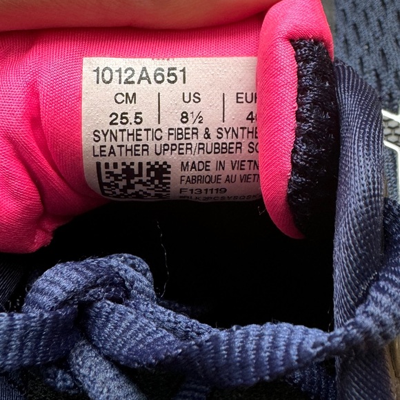 Asics GT-1000 9 Womens Running Shoes - Women’s Size 8.5 Sneakers - Picture 8 of 9